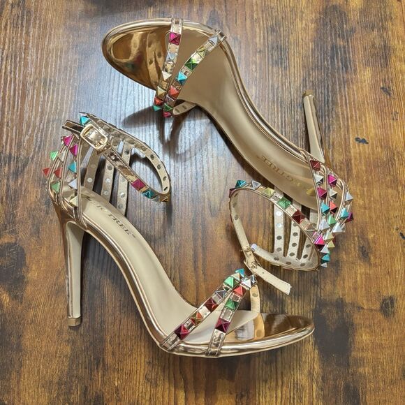 Studded Heels - Picture 9 of 9